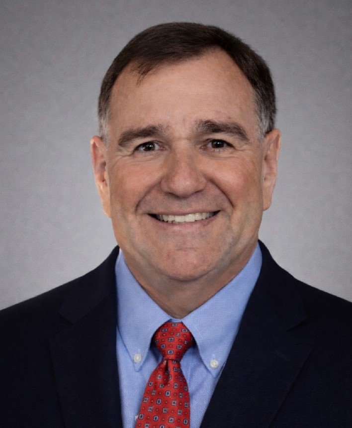 Ben Russo headshot